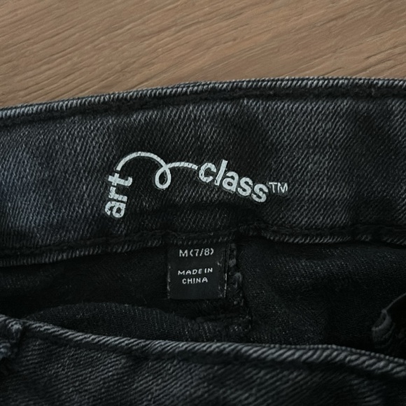 art class girls skirt - Picture 3 of 3